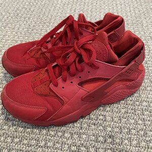 Nike Air Huarache Sneakers Men's Size 9.5 Run Triple Red Athletic Running Shoes